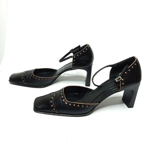 Coach Hillary Square Toe Size 8B; 3 inch Heel - Picture 6 of 10